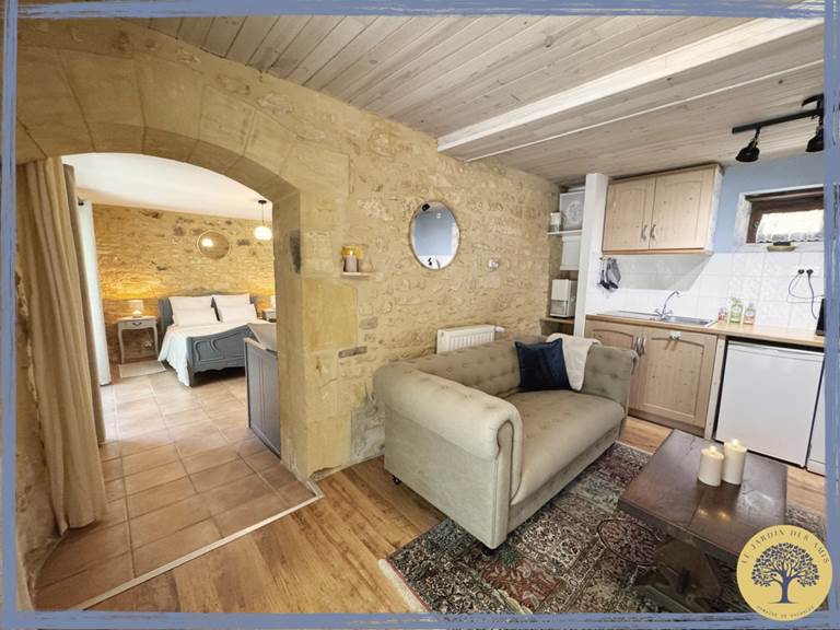 Livingroom / Kitchen