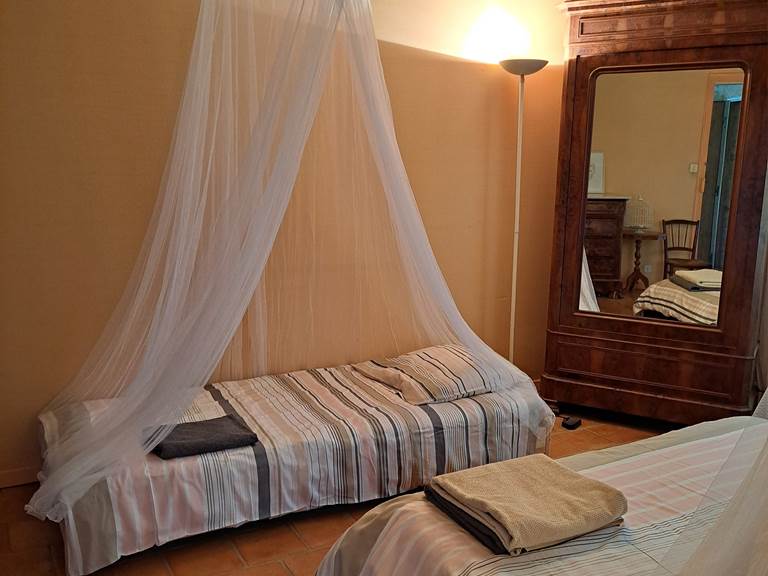 Domaine INYAQAB Gîte chambre enfants