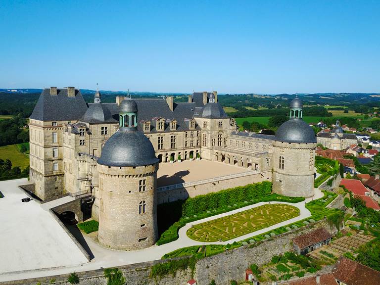 Le Château de Hautefort!