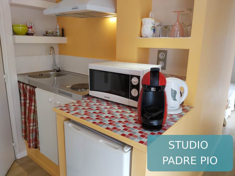 studio_chambre_dhote_residence_lourdes_vacances_pelerinage