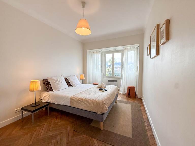 Square 9 chambre Cannes