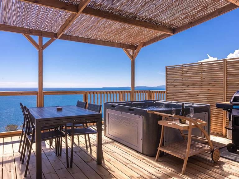 Côté cuisine extérieure