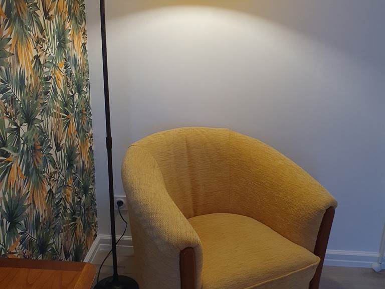 fauteuil lampe 2
