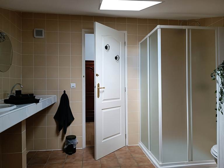 Gîtes, chambre d'hôtes et table d'hôtes gastronomique à Casteljaloux Lot et Garonne, piscine, jacuzzi et spa