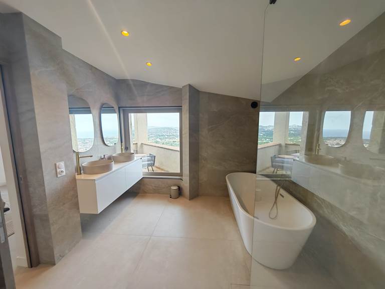 Villa 9