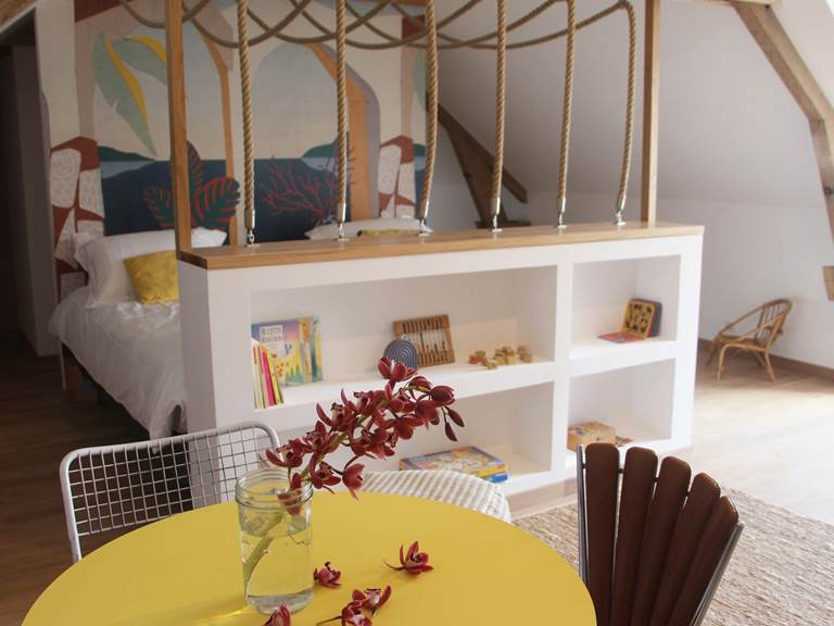 Chambre familiale Allée des noyers côté enfants-gallery