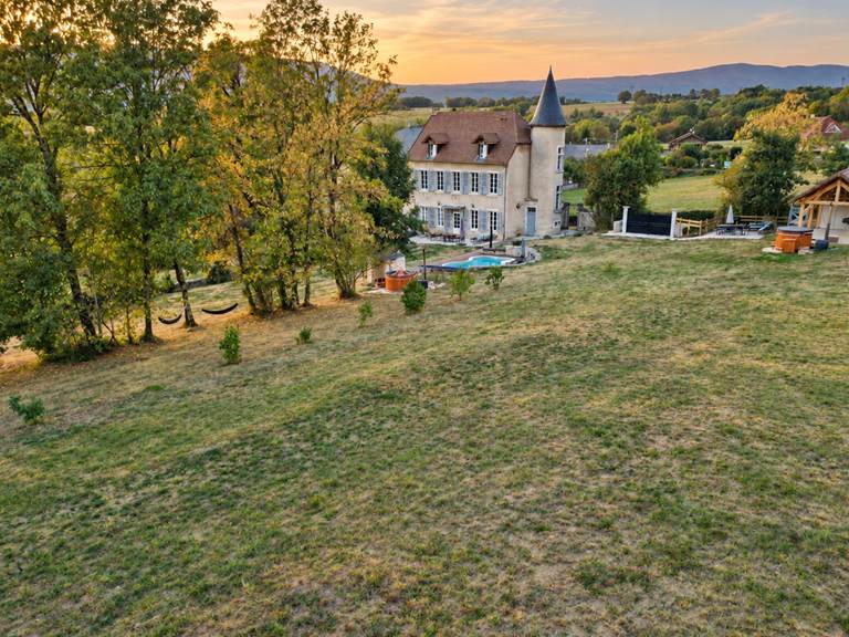 Manoir du Colombier – gîte avec bain nordique dans le Bugey