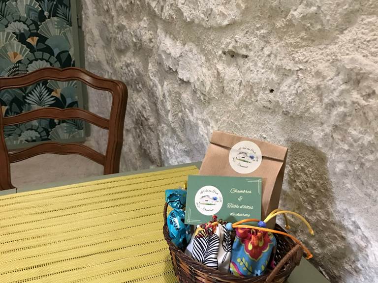 Biscuits et savons confectionnés par nos soins-gallery