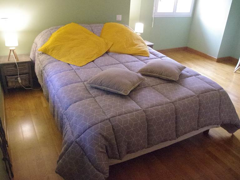 La Chambre avec lit en 140