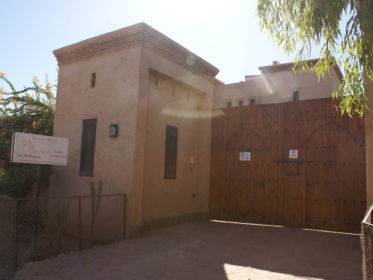Portail automatique de la Kasbah Aâlma d'Or à Marrakech
