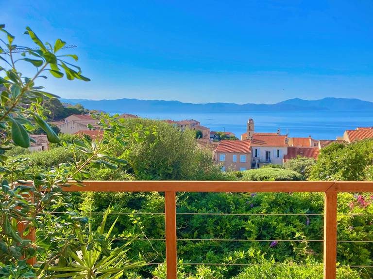 Location de vacances proche de la mer à Cargèse, en Corse