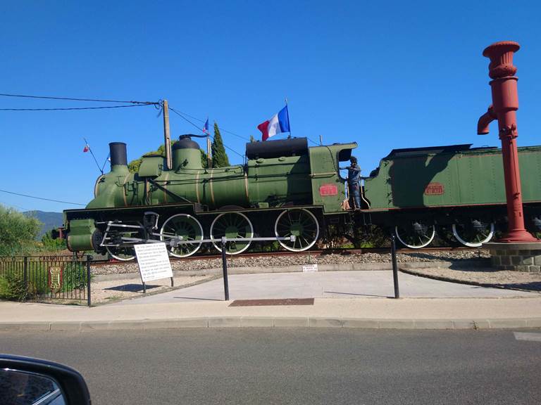 la locomotive de Carnoules