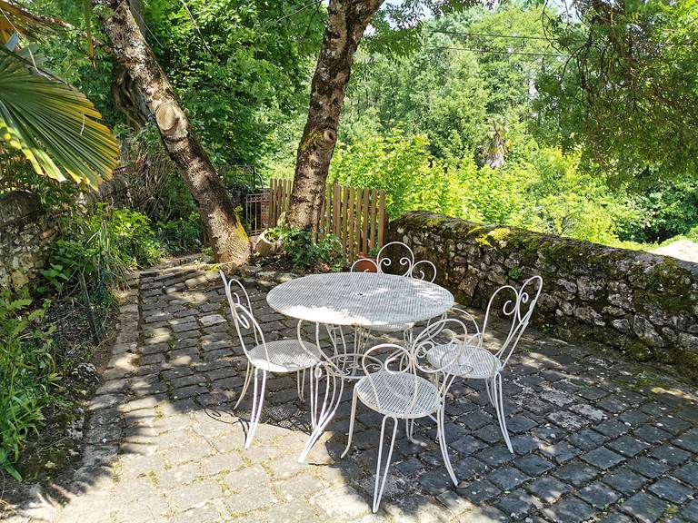 Terrasse de l'appartement Gascogne en été