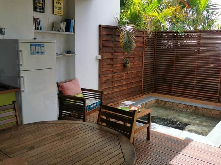 le-secret-d-alpinia-cuisine-equipee-location-guadeloupe