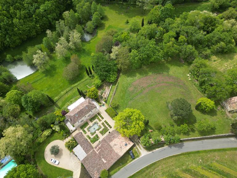 Domaine-proche-saint-Emilion