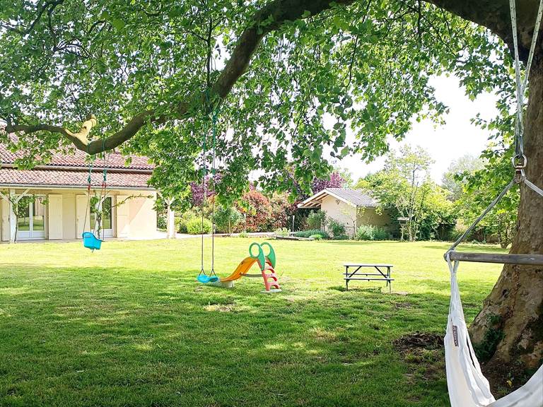 Gîtes, chambre d'hôtes et table d'hôtes gastronomique à Casteljaloux Lot et Garonne, piscine, jacuzzi et spa