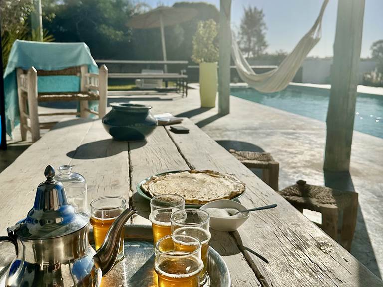 Thé à la menthe, depuis l'une des nombreuses terrasses de la villa!