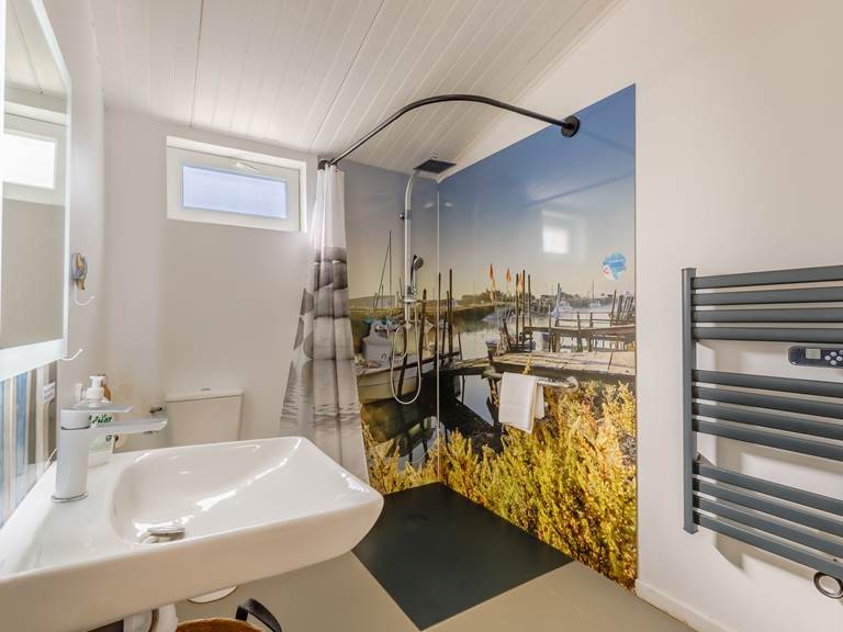salle d'eau rez de chaussée adaptée pmr