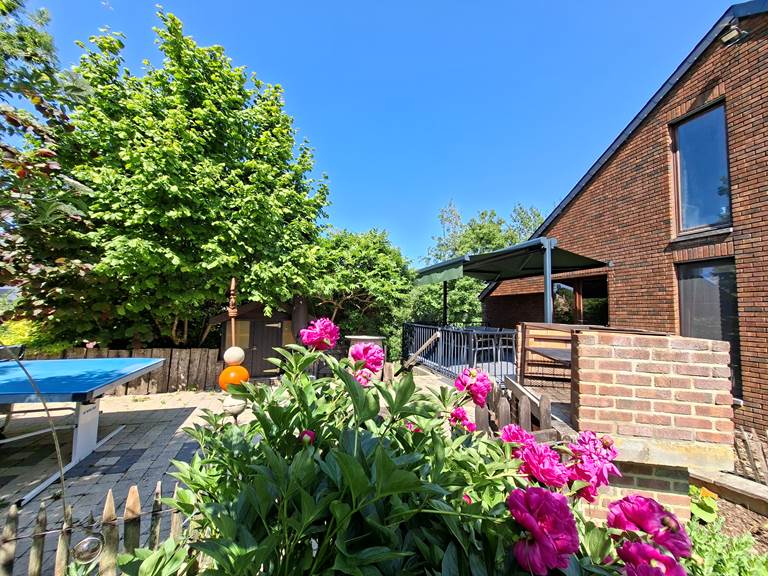 Terrasse avec store electrique