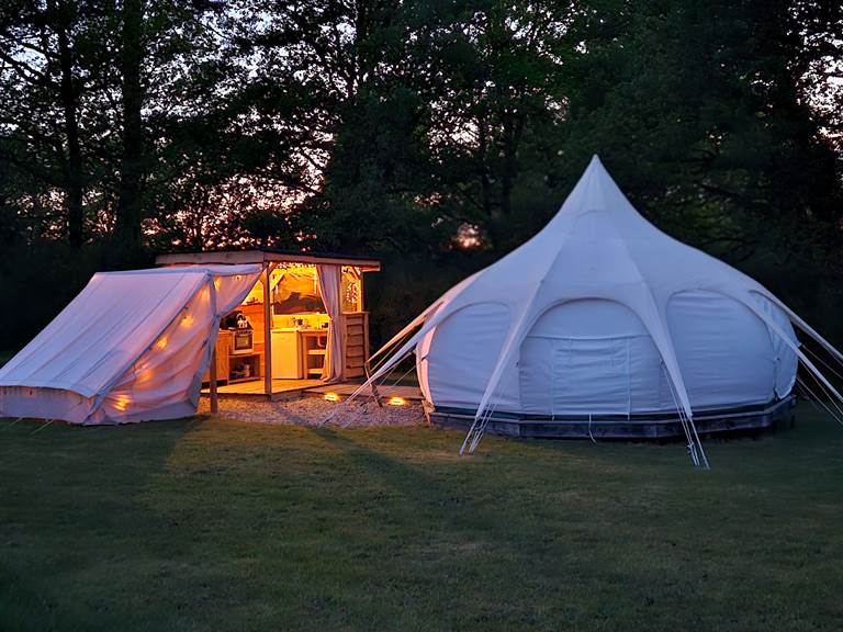 Le Ranch - Lotus belle tipi