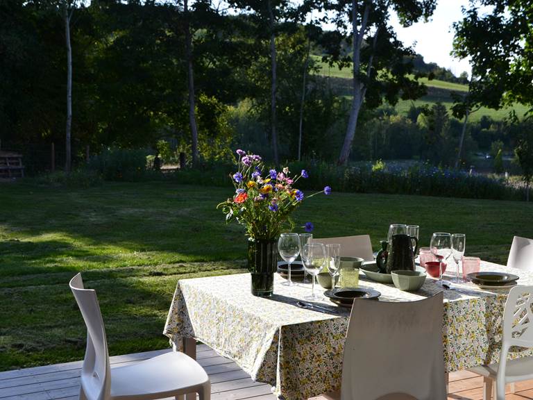 Terrasse couverte magnifique vue sur la nature