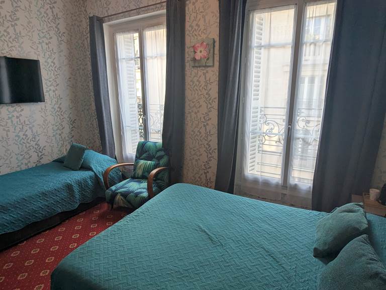 chambre triple hotel jean bart rive gauche