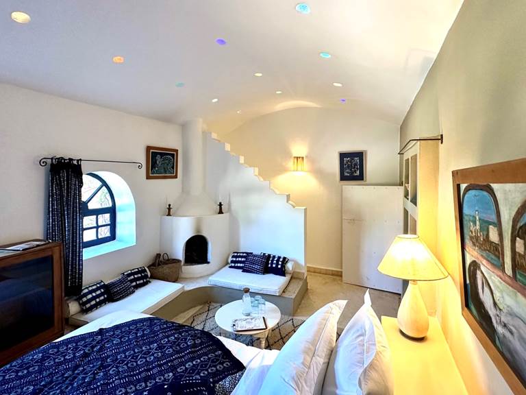 Un feu de cheminée, depuis son lit ou installé dans le salon!