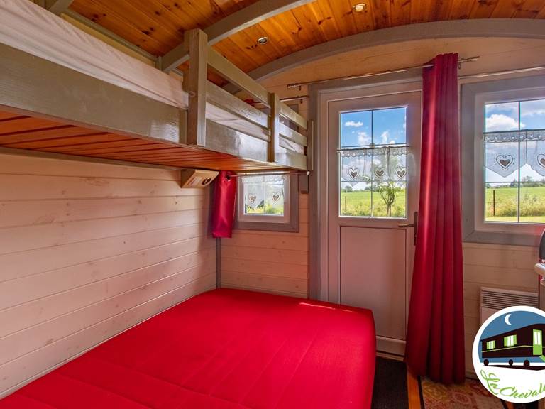 9 Gite la chevalerie 49170 roulotte insouciante