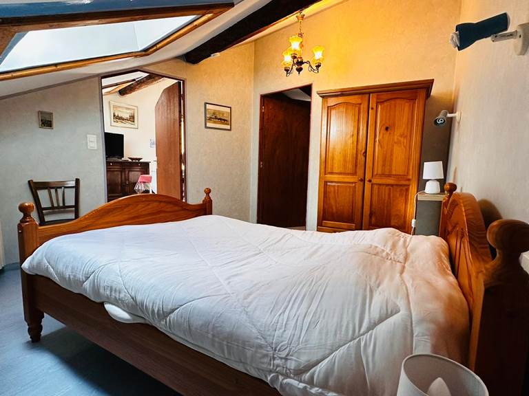 7e9fcce8-7570-43ae-aeb9-22af4fd5a3f3