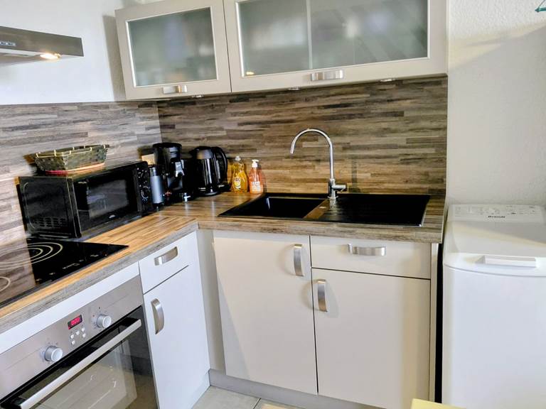 cuisiné  équipée moderne