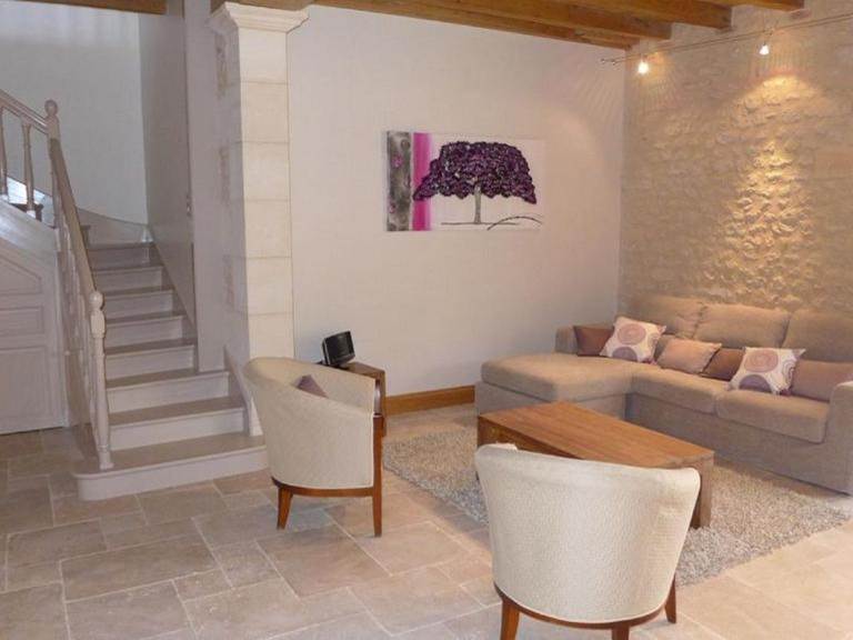 les-Doucins-et-Spa-Gîte-6-personnes-salon-gallery