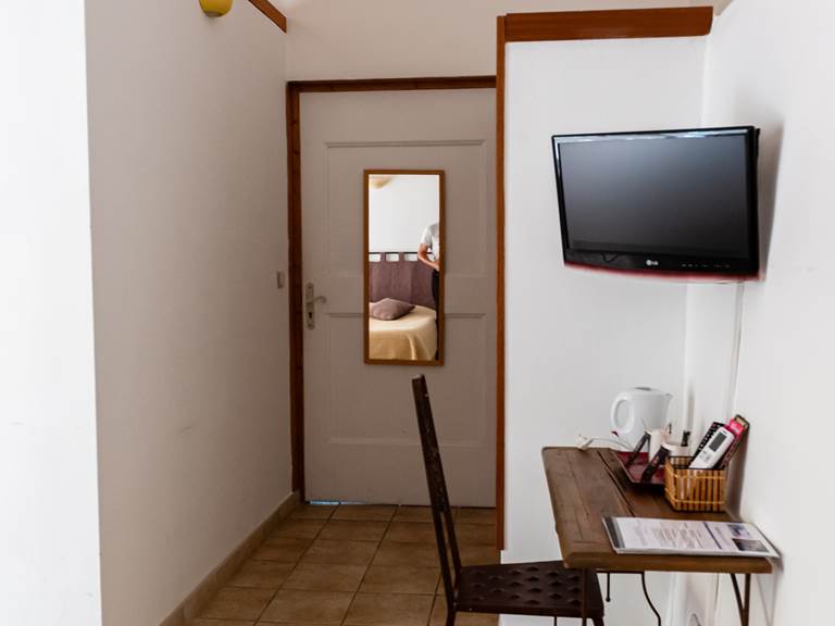 chambre-hotel-double-PMR-4