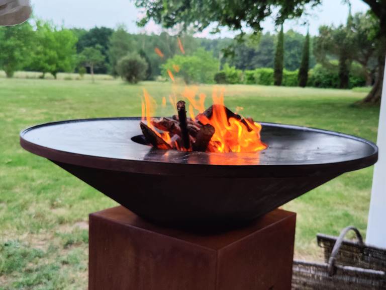 Gîtes, chambre d'hôtes et table d'hôtes gastronomique à Casteljaloux Lot et Garonne, piscine, jacuzzi et spa