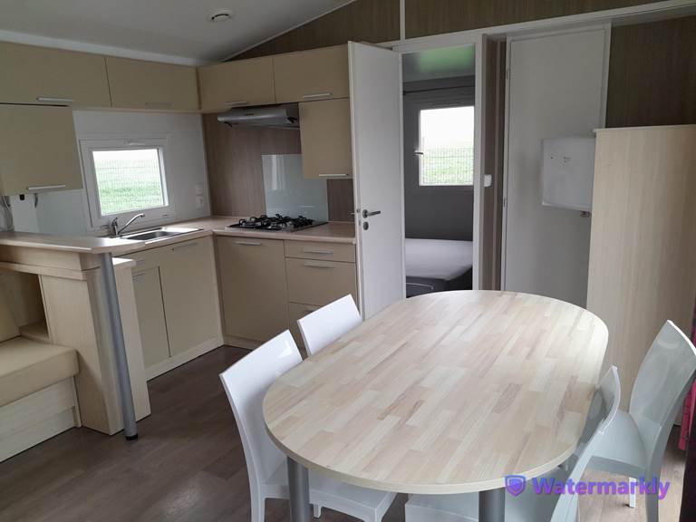 cuisine-et-salon-pour-7-personnes-3-chambres-1