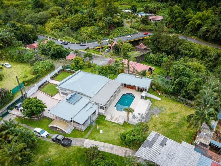 fb943402-0f21-4912-b1c4-493185114b1e