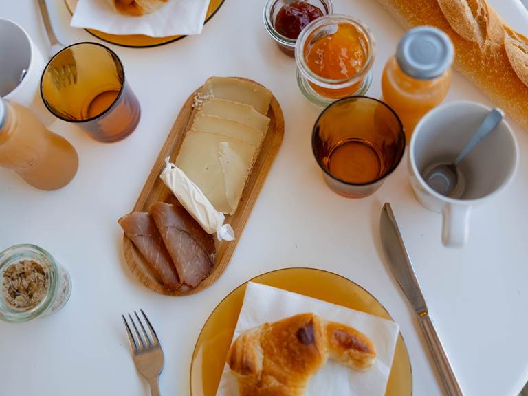 Le petit-déjeuner à La Petite Couronne