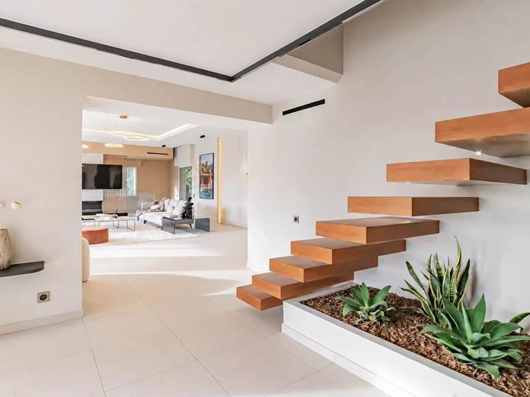 Villa 6