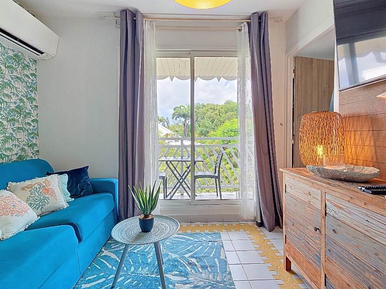 8d98af43-1144-4084-8135-dfe9e9f7b271