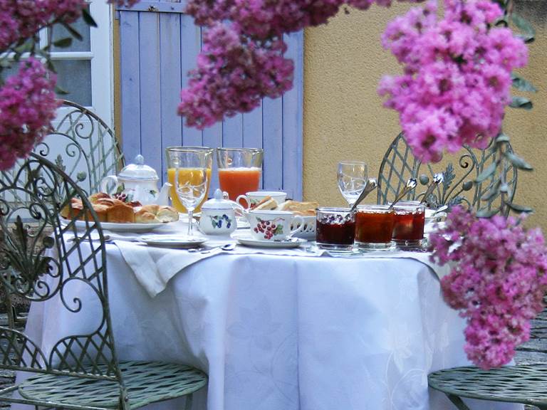 Petit Déj Terrasse 1