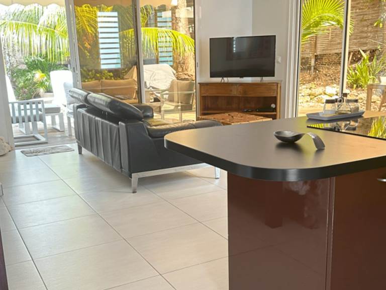 villa-quity-89237-1600-950-crop