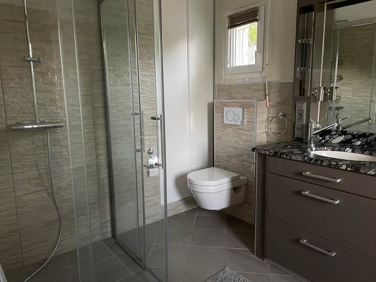 Salle de bains rez suite parentale