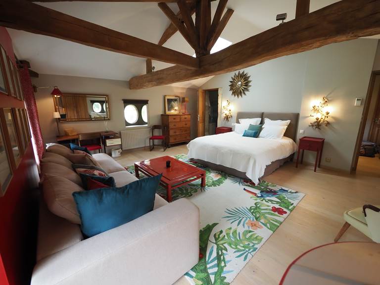 Master suite