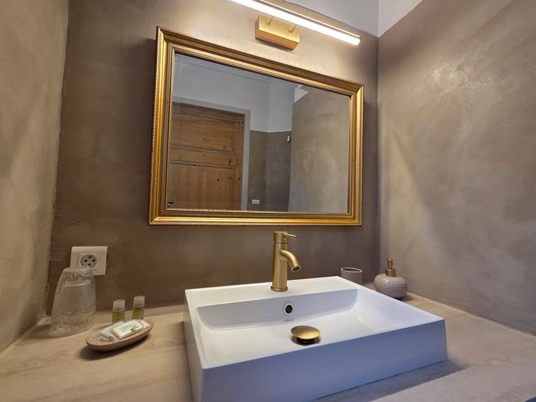 salle de bain chambre tournesol