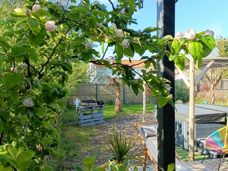 jardin decor végétal privatif et clôturé