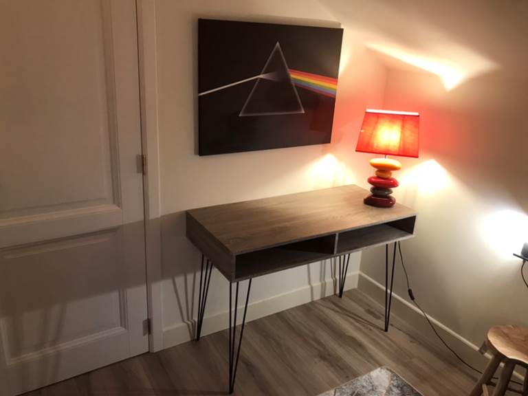 Slaapkamer bureau - Bureau de chambre à coucher - Schlafzimmer Schreibtisch - Bedroom desk