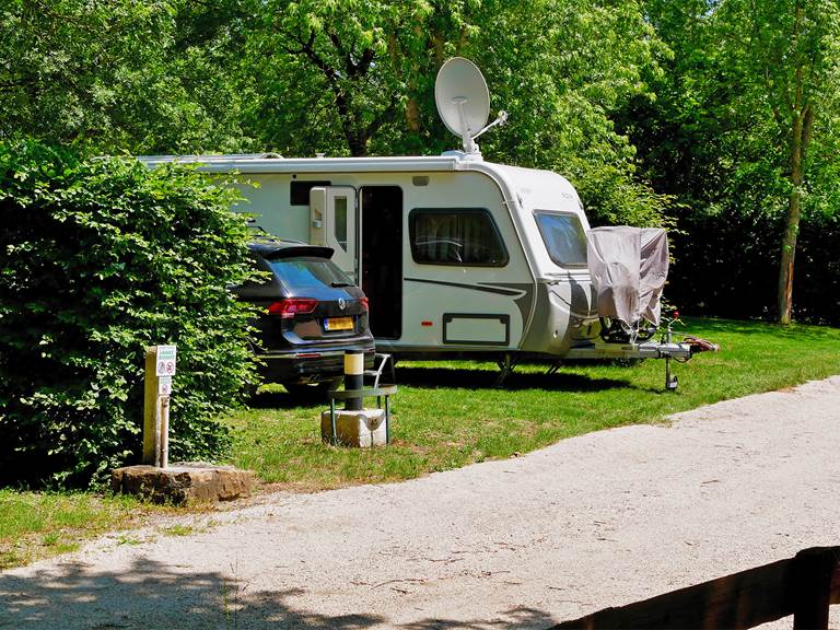 Emplacement camping-car