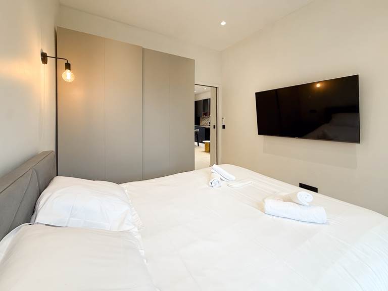 2 bedrooms near Croisette Cannes7