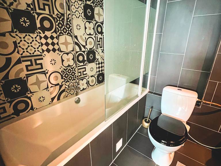 Cabine I : Salle de bain