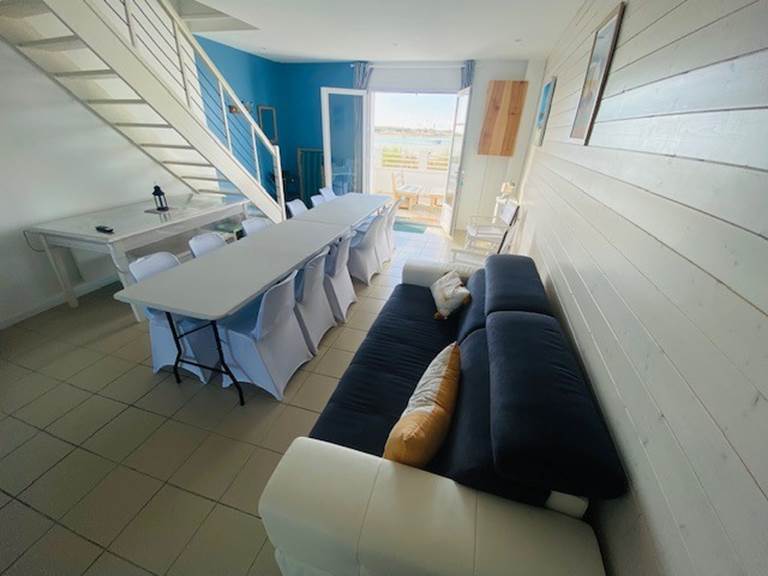 séjour flexible selon le nombre de convives dans l'insula oya