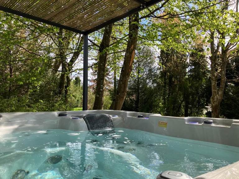 Jacuzzi extérieur